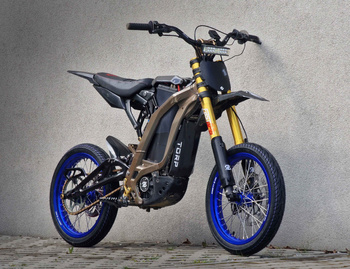 Customowy zestaw kół SUPERMOTO SuperLight 16 cali. Sur-Ron LBX / L1E, TALARIA STING MX3/MX4, 79BIKE Falcon PRO, ERIDE PRO SS 2,0