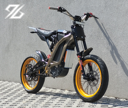 Customowy zestaw kół SUPERMOTO 17 cali. Sur-Ron Light Bee/ERIDE PRO