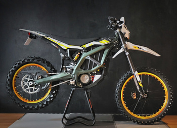 Zakázková sada kol OFF-ROAD EXCEL 18″/21″ — Sur-Ron Ultra Bee