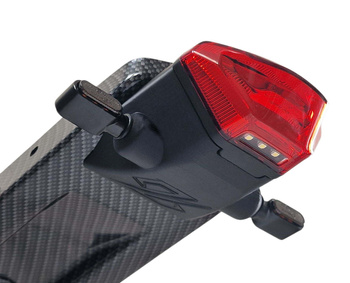 96 Power Parts Rücklichtverlegung. Sur-Ron Light Bee L1E Modell 2025